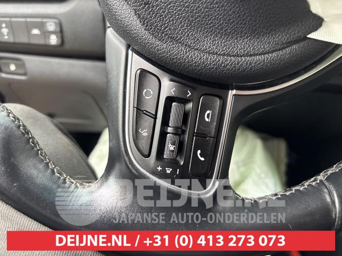 Kia Niro I 1.6 GDI Hybrid Sloopvoertuig (2020, Grijs)