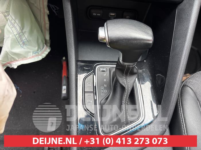 Kia Niro I 1.6 GDI Hybrid Sloopvoertuig (2020, Grijs)