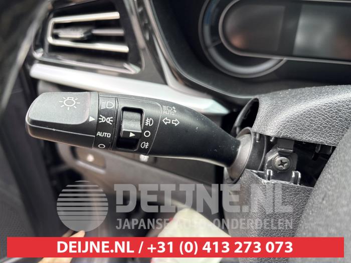 Kia Niro I 1.6 GDI Hybrid Sloopvoertuig (2020, Grijs)