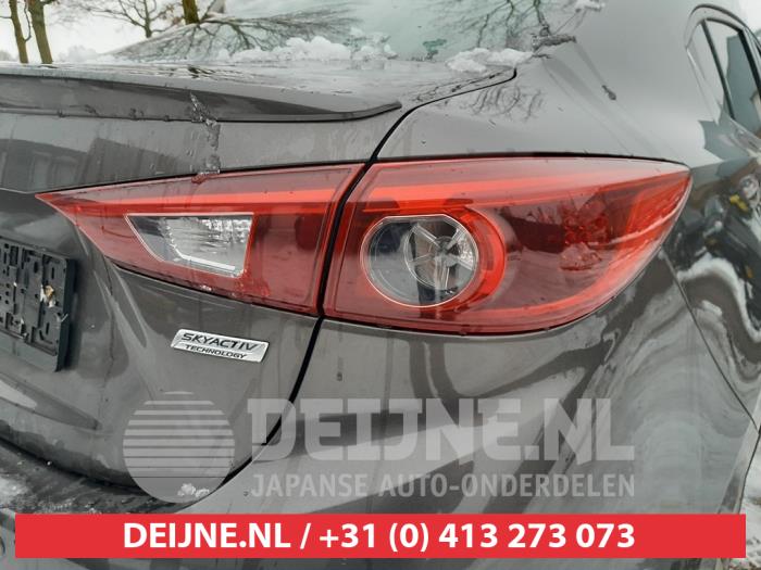 Mazda 3 2.0 SkyActiv-G 120 16V Sloopvoertuig (2014, Titanium)