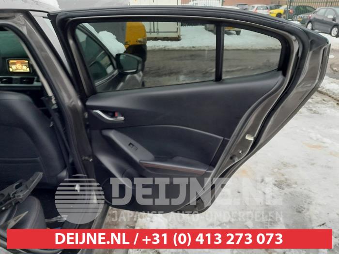 Mazda 3 2.0 SkyActiv-G 120 16V Sloopvoertuig (2014, Titanium)