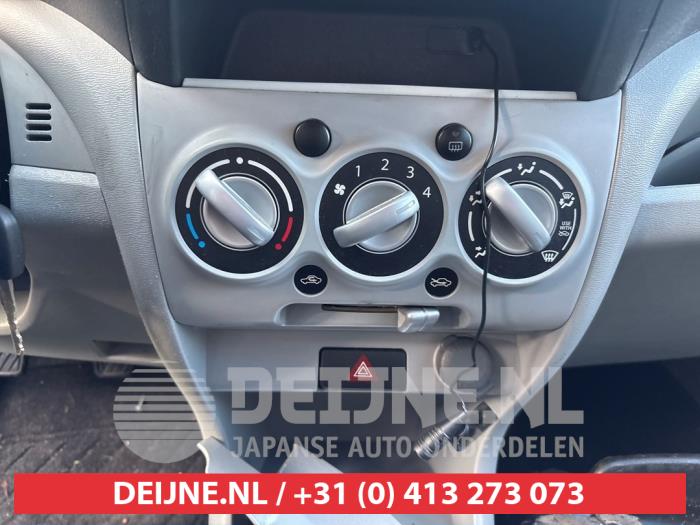 Nissan Pixo 1.0 12V Sloopvoertuig (2010, Grijs)