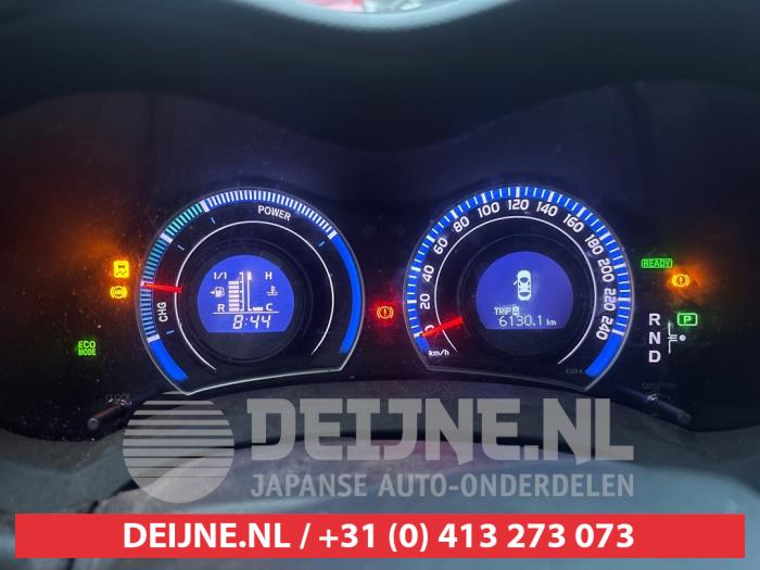 Toyota Auris 1.8 16V HSD Full Hybrid Sloopvoertuig (2010, Zwart)