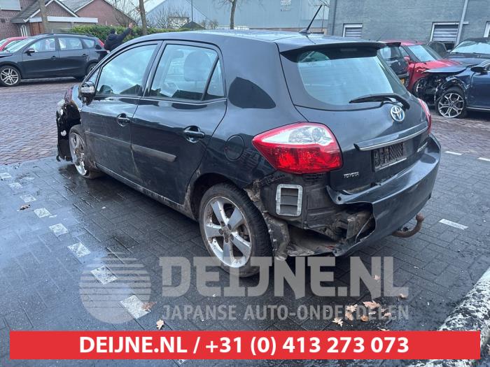 Toyota Auris 1.8 16V HSD Full Hybrid Sloopvoertuig (2010, Zwart)
