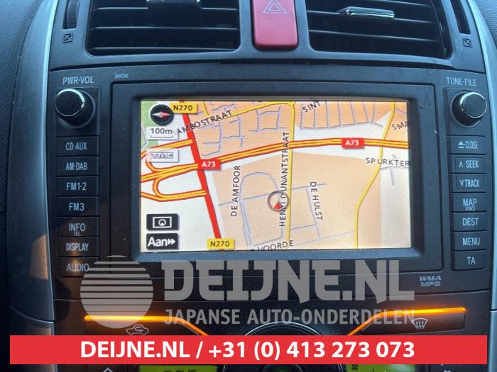 Toyota Auris 1.8 16V HSD Full Hybrid Sloopvoertuig (2010, Zwart)