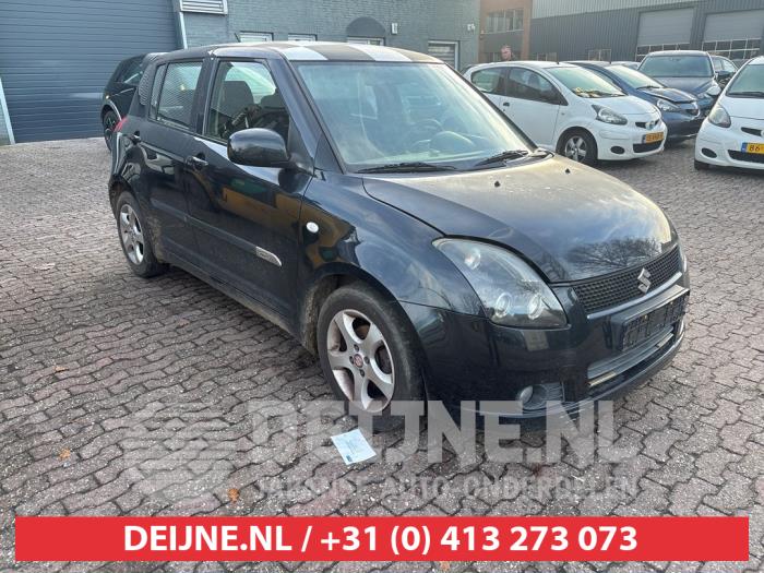 Suzuki Swift 1.3 VVT 16V Sloopvoertuig (2006, Zwart)