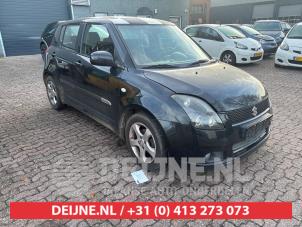 Suzuki Swift Bonnet Hinge O723266 Donor vehicle
