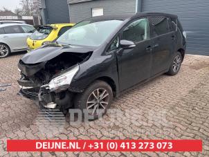 Toyota Verso 09-