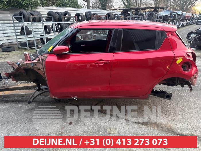 Suzuki Swift 1.4 Booster Jet Sport Turbo 16V Sloopvoertuig (2018, Rood)
