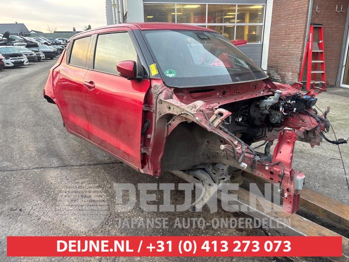 Suzuki Swift 1.4 Booster Jet Sport Turbo 16V Sloopvoertuig (2018, Rood)