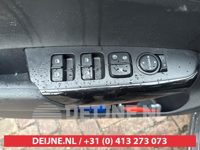 Kia Picanto 1.0 12V Sloopvoertuig (2019, Zwart)