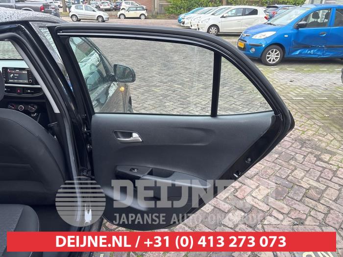 Kia Picanto 1.0 12V Sloopvoertuig (2019, Zwart)