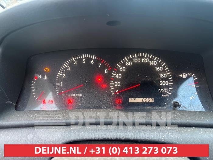 Toyota Corolla 1.6 16V VVT-i Sloopvoertuig (2005, Grijs)