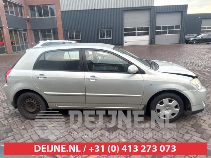 Toyota Corolla 1.6 16V VVT-i Sloopvoertuig (2005, Grijs)