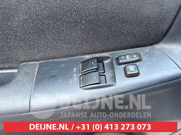 Toyota Corolla 1.6 16V VVT-i Sloopvoertuig (2005, Grijs)