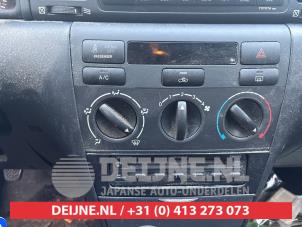 Toyota Corolla 1.6 16V VVT-i Sloopvoertuig (2005, Zilvergrijs)