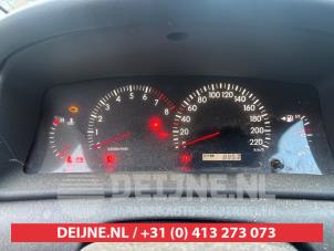 Toyota Corolla 1.6 16V VVT-i Sloopvoertuig (2005, Zilvergrijs)