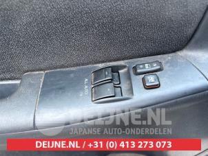 Toyota Corolla 1.6 16V VVT-i Sloopvoertuig (2005, Zilvergrijs)