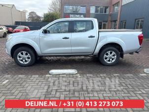 Nissan Navara 14-
