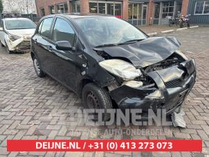 Toyota Yaris II 1.0 12V VVT-i  (Sloop)