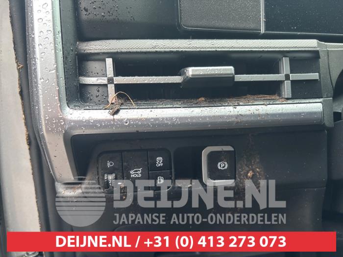 Hyundai Santa Fe V 1.6 T-GDI PHEV 4WD Sloopvoertuig (2025, Grijs)