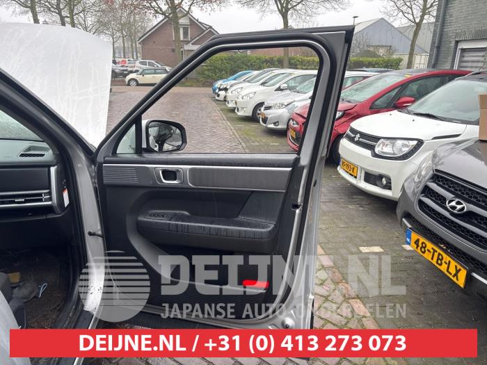 Hyundai Santa Fe V 1.6 T-GDI PHEV 4WD Sloopvoertuig (2025, Grijs)