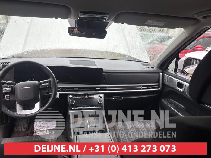 Hyundai Santa Fe V 1.6 T-GDI PHEV 4WD Sloopvoertuig (2025, Grijs)