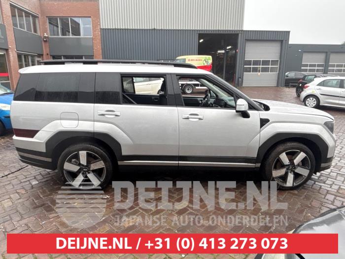 Hyundai Santa Fe V 1.6 T-GDI PHEV 4WD Sloopvoertuig (2025, Grijs)