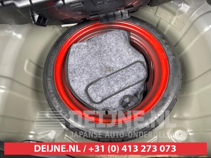 Hyundai i20 1.4i 16V Sloopvoertuig (2010, Zwart)