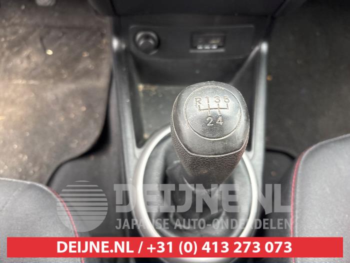 Hyundai i20 1.4i 16V Sloopvoertuig (2010, Zwart)