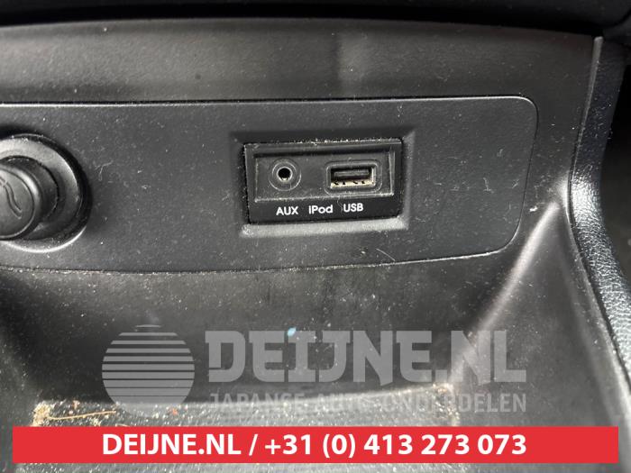 Hyundai i20 1.4i 16V Sloopvoertuig (2010, Zwart)