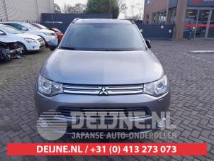 Mitsubishi Outlander 12-