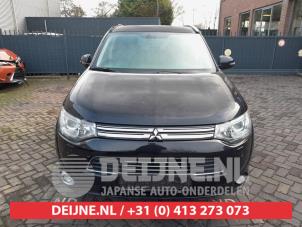 Mitsubishi Outlander 12-
