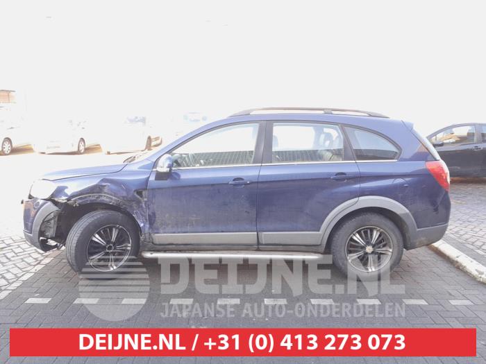 Chevrolet Captiva 2.4 16V 4x4 Schadevoertuig (2007, Blauw)