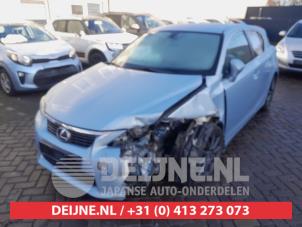 Lexus CT 200h 10-