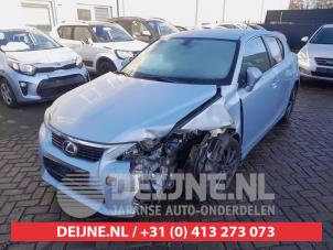 Lexus CT 200h 10-
