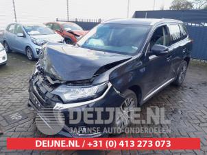 Mitsubishi Outlander 12-