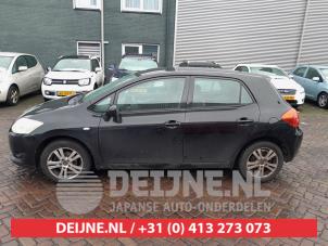 Toyota Auris 07-