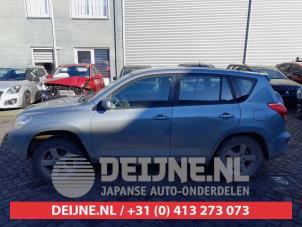 Toyota Rav-4 06-