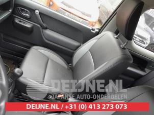 Suzuki Jimny Hardtop 1.3i 16V VVT 4x4 Metal Top Sloopvoertuig (2017, Donker, Groen)