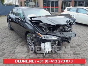 Lexus ES Betriebsanleitung O719410 Spenderfahrzeug