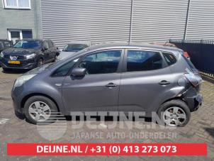 Kia Venga 10-