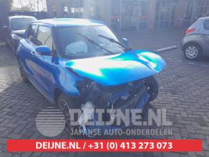 Suzuki Swift Engine management computer O722243 Donor vehicle