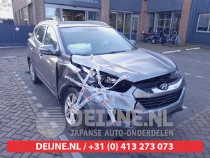 Hyundai IX35 Koplamp links O726697 Donorvoertuig