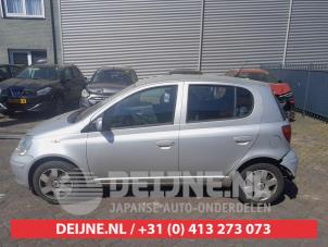 Toyota Yaris 1 00-