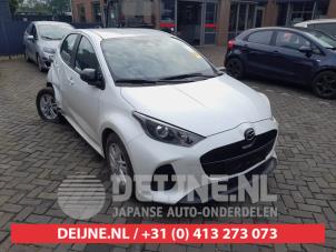 Mazda 2 Hybrid Frontscreen O733320 Donor vehicle