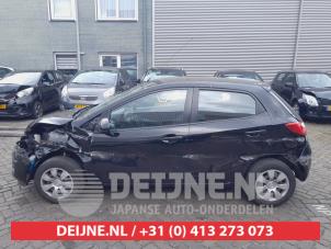 Mazda 2 07-