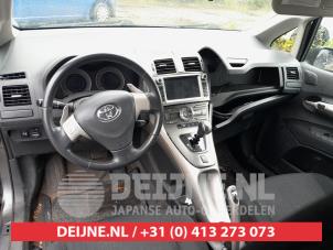 Toyota Auris 1.6 Dual VVT-i 16V Sloopvoertuig (2008, Grijs)