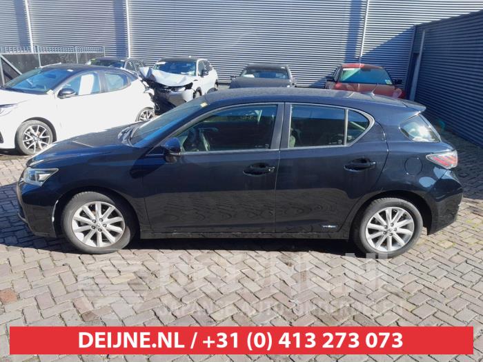 Lexus CT 200h 1.8 16V Sloopvoertuig (2013, Zwart)