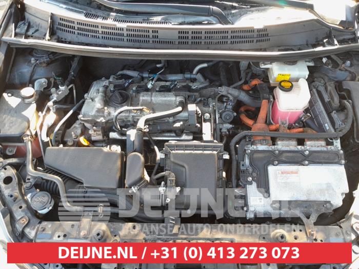 Lexus CT 200h 1.8 16V Sloopvoertuig (2013, Zwart)
